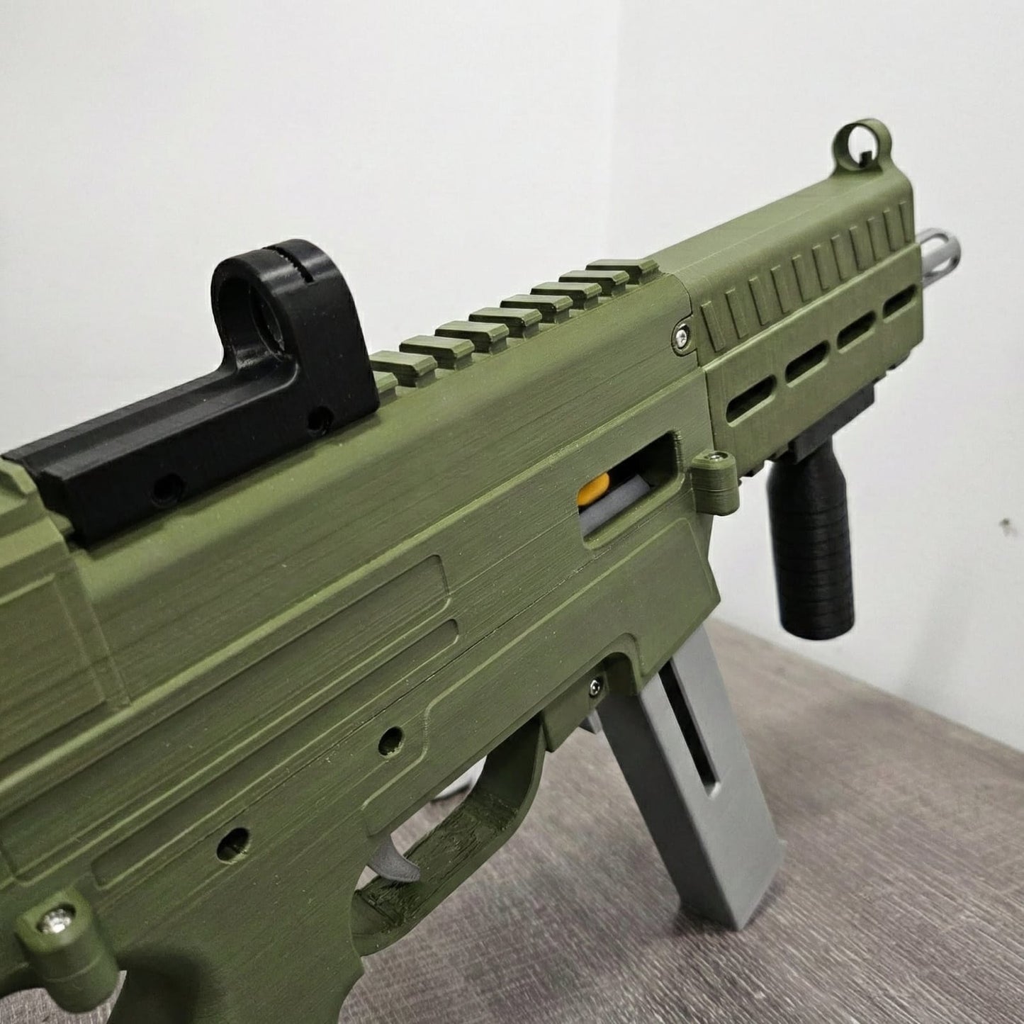 UMP45 - Realistic Replica ( TOY )