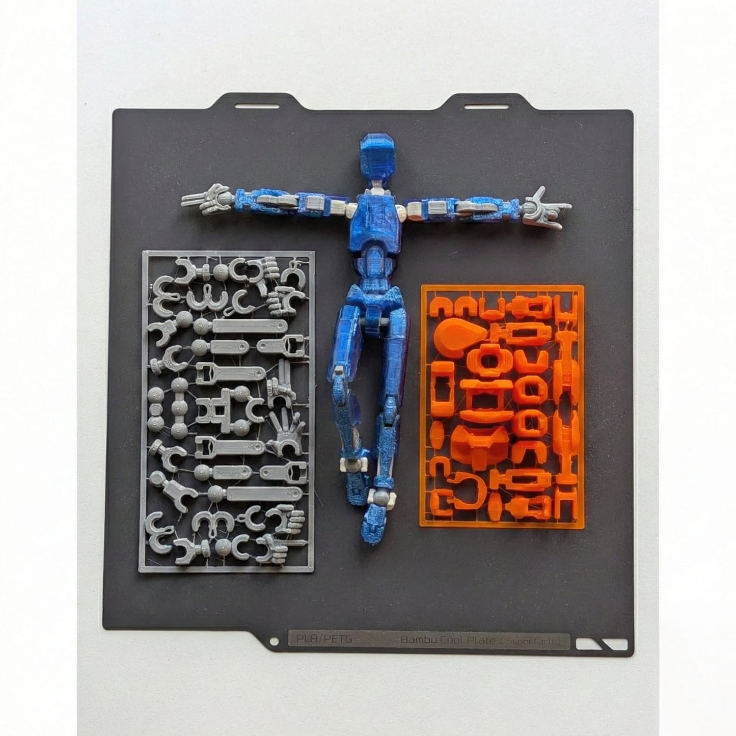 DUMMY 13 Jointed Figure Kit ( Two Colours)