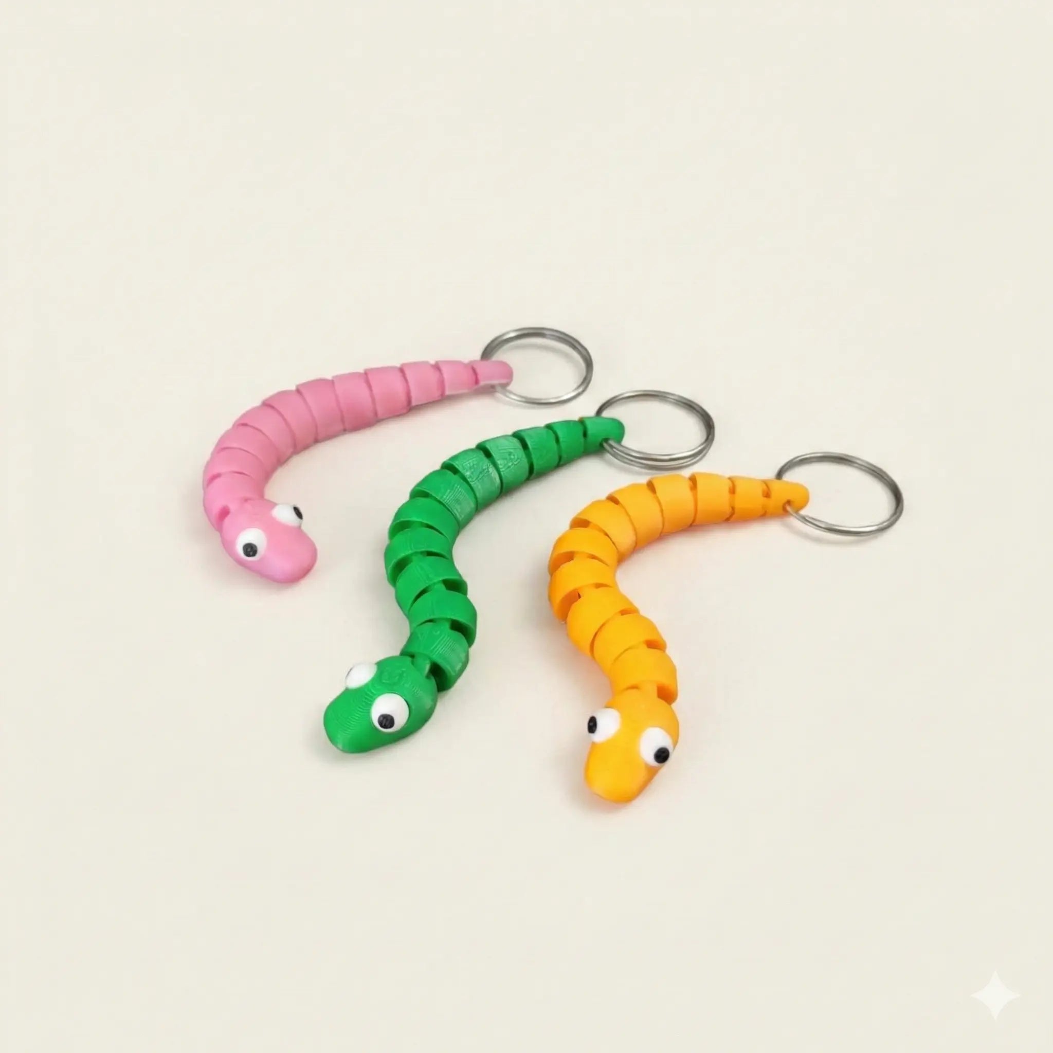 Flexible Worm Keychain (3 pcs.)